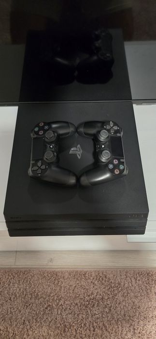 Vad PlayStation 4 PRO 1 TB