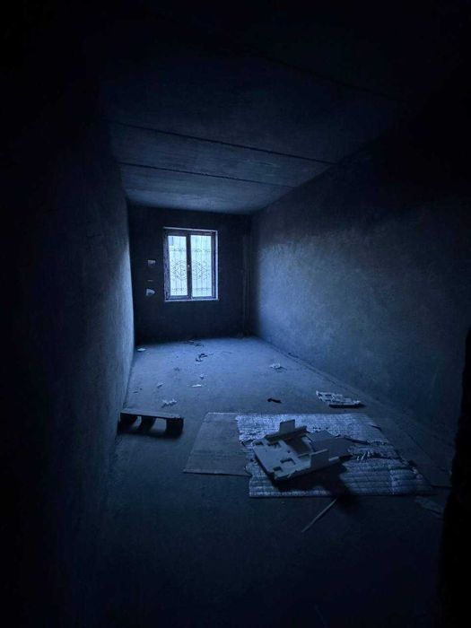 Продаётся 2х комн дуплекс квартира на 1 этаже Ор-р 5 микрорайон Жомий