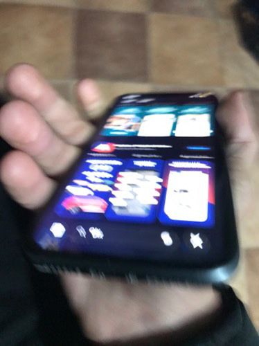 Iphone 11 64gb foarte bun