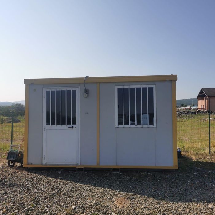 Vand urgent !! Container tip STAS 4 m × 2,5 m