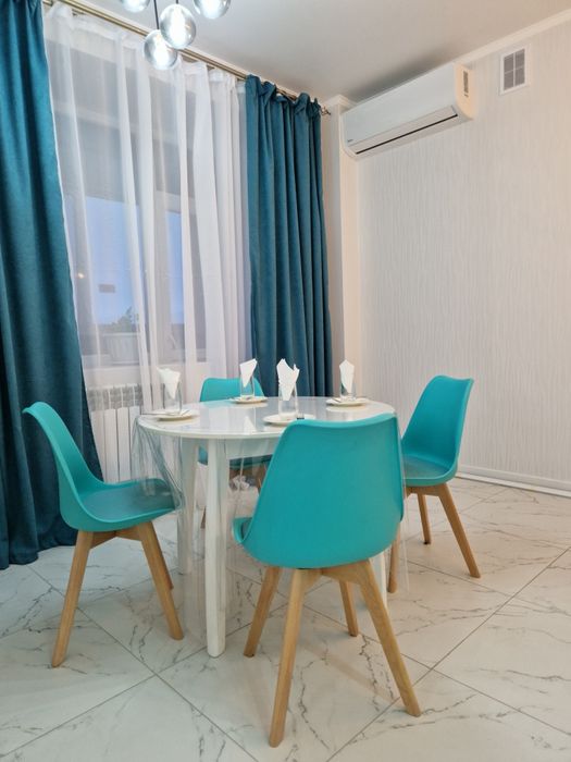 Назарбаева 1/3 Сутки. Ночь.