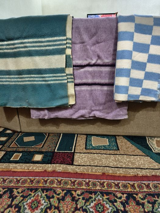 Одеяла шерстяные, производство СССР. 3 шт.