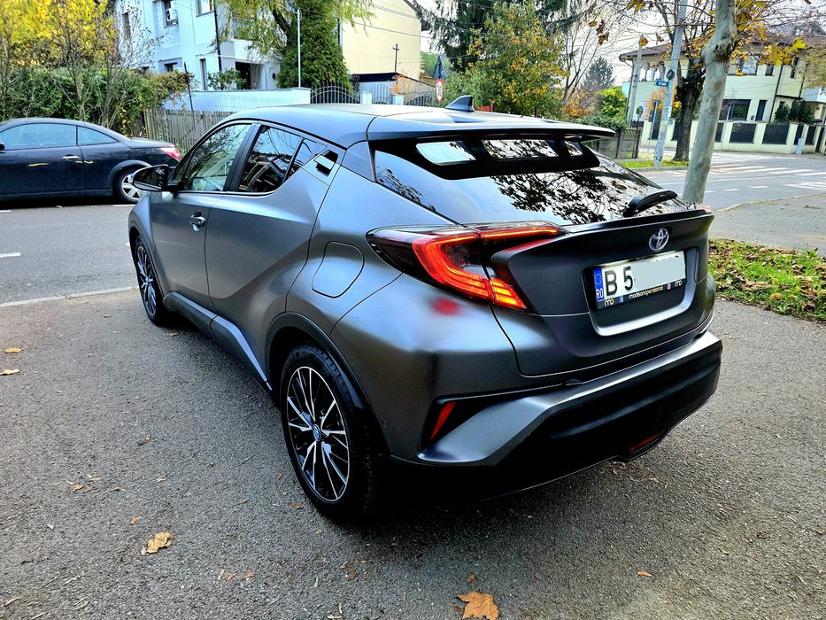 Toyota C-HR 2018 STYLE SELECTION 2018 1.8hibrid 67.000km EXTRA FULL