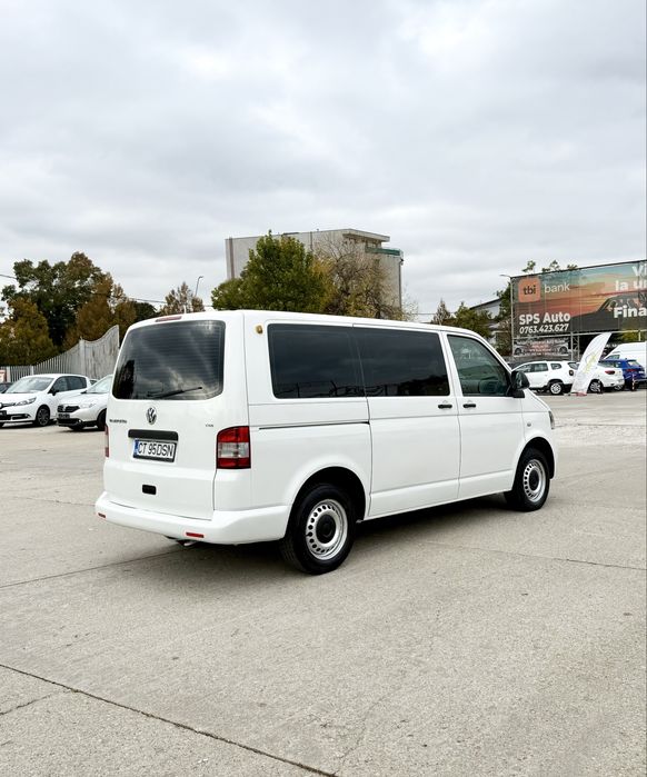 VW Transporter T5 8+1 Locuri 2011