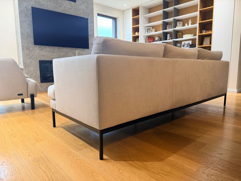 Четириместен диван NDesign