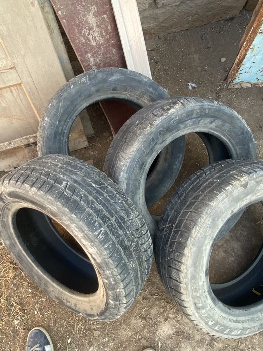 Покрышка зимний.