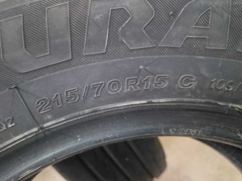 4 Bridgestone R15 C 215/70/ 
летни бусови гуми DOT0721