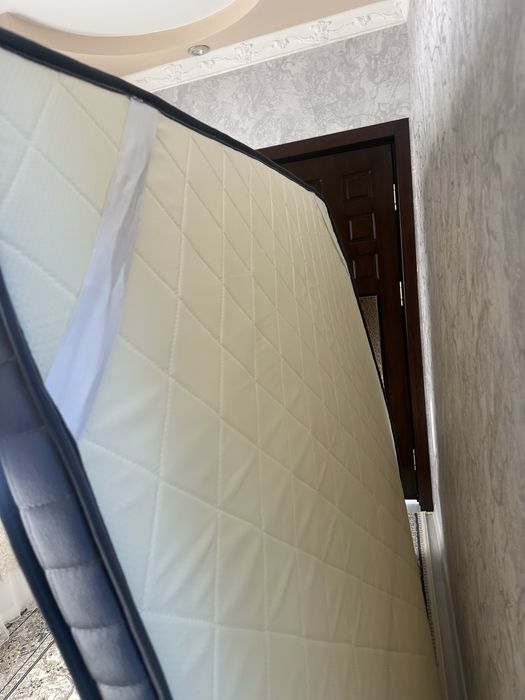 Топер 7см 2Х1.80 почти новый