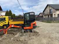 Miniexcavator de inchiriat