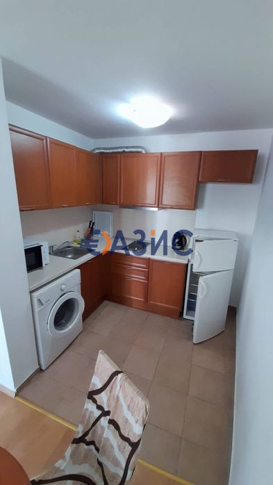 Продава се Двустаен апартамент в Свети Влас - 68 кв.м за 1331 €/кв.м - Снимка #8