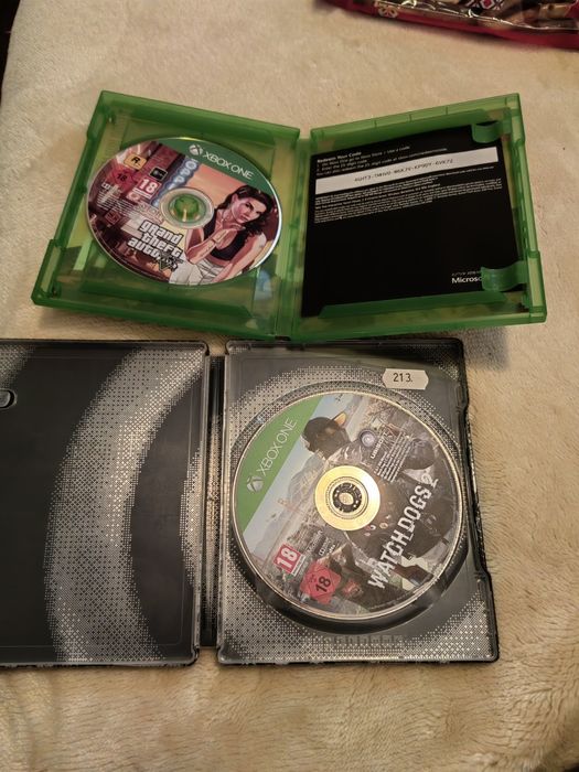 Vând jocuri pentru xbox one