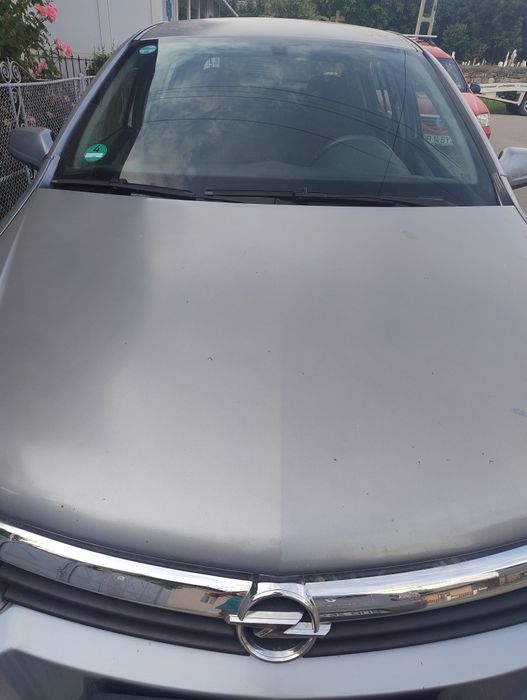 Vand Opel AstraH 1.6 2006+GPL 6000 lei Negociabil!