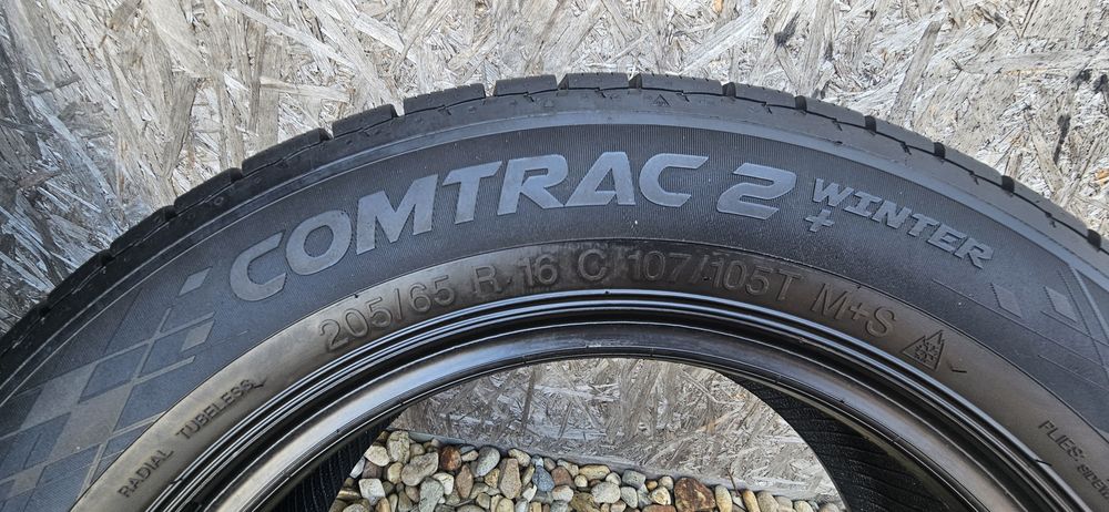 Anvelopa Goodyear 205/65 R16C 107/105T Vredestein 205/65 R16C 107/105T