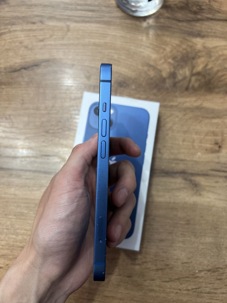 IPhone 13  128Гб