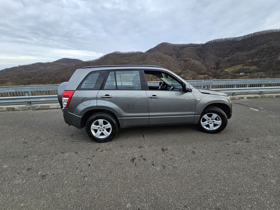 Suzuki Grand Vitara/2009 /1.9 DDIS /XENON
