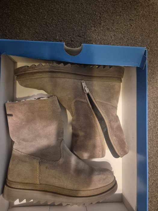 Ghete fete Richter mărimea 33