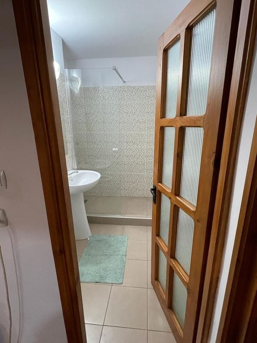 Chirie apartament 3 camere