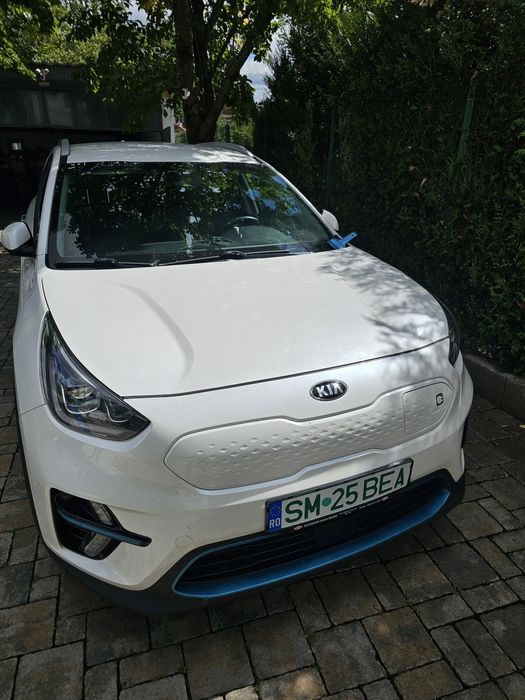 Vând Kia eNiro 2020 204cp cu baterie 64kwh
