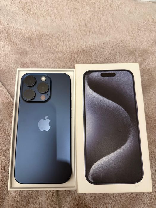iPhone 15 pro, 256 GB, 92% sanatate baterie