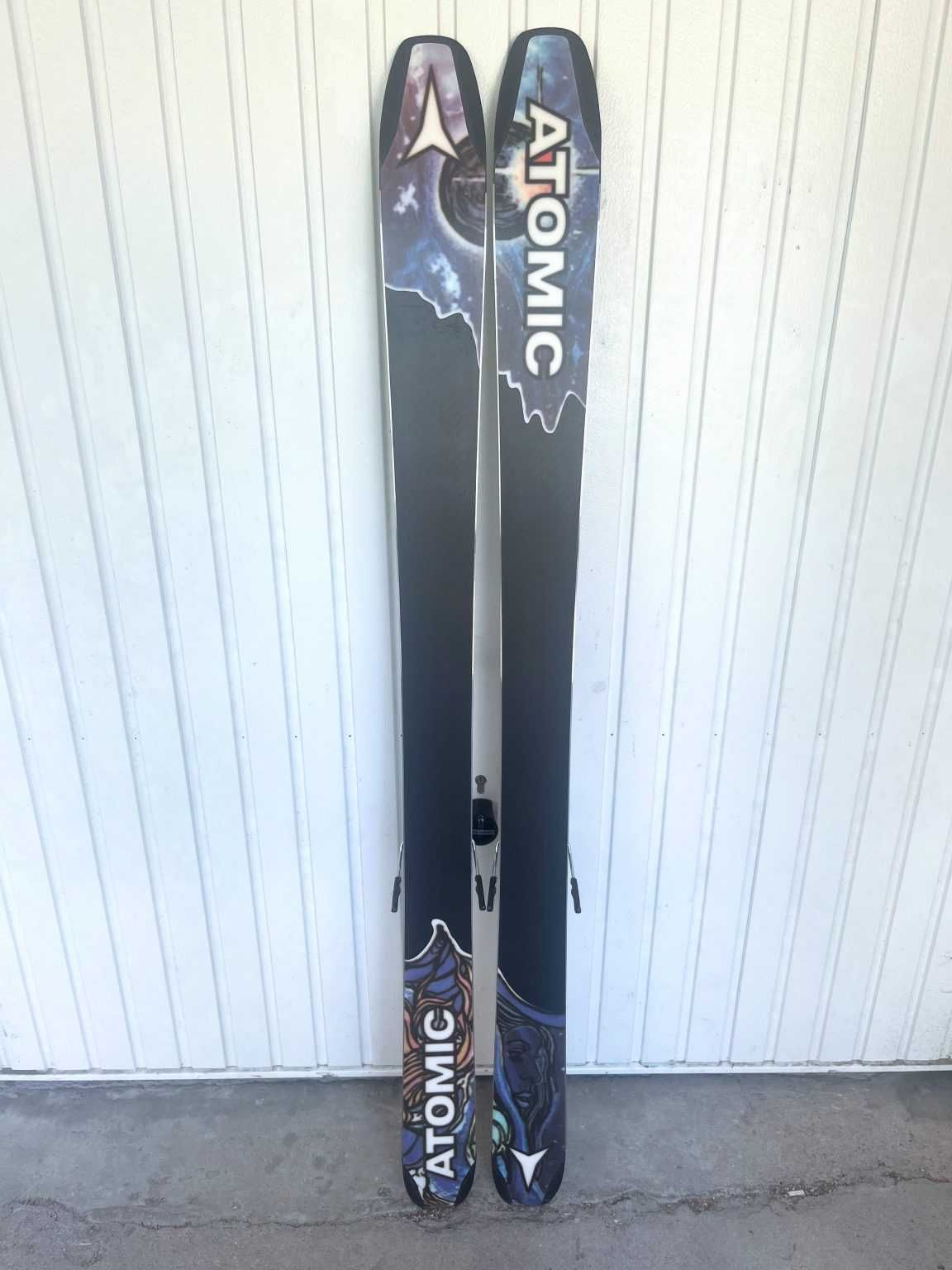 Тестови ски Atomic Bent 100 с автомати