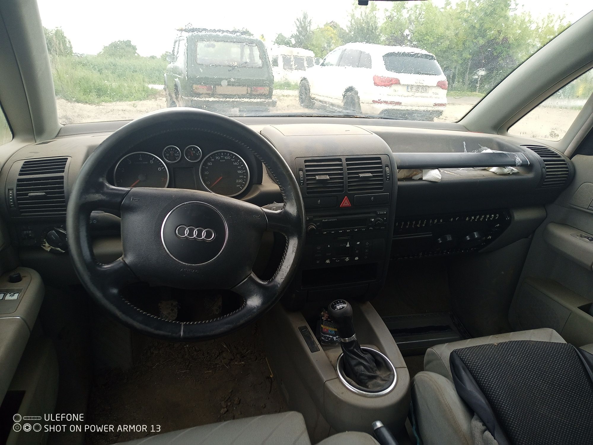 Audi A2 de reparat sau piese