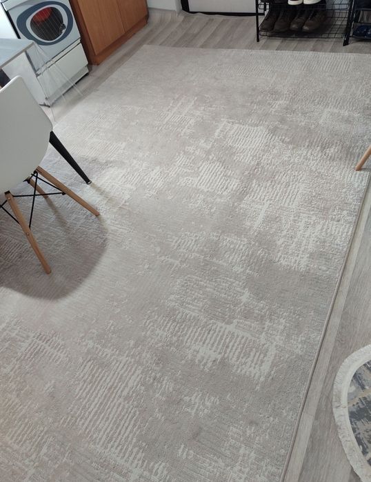 Продам шелковый ковер 2х3 .