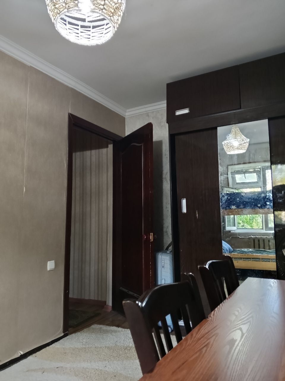 Продаётся квартира в массиве Ялангач