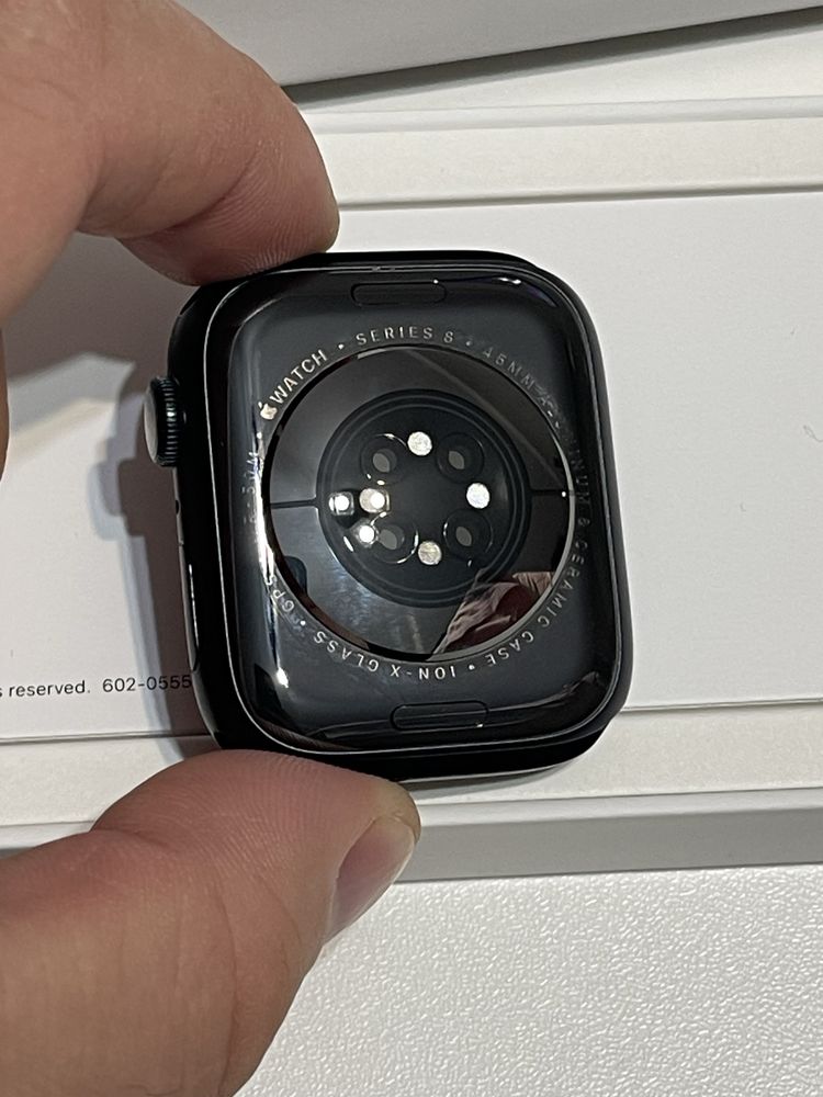 Apple watch 8 45mm как новый