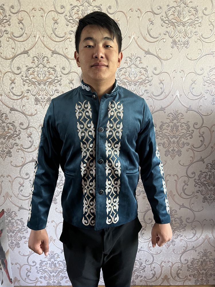 Казахские народные костюмы