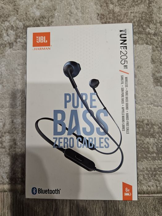 Продам наушники JBL 205 BT
