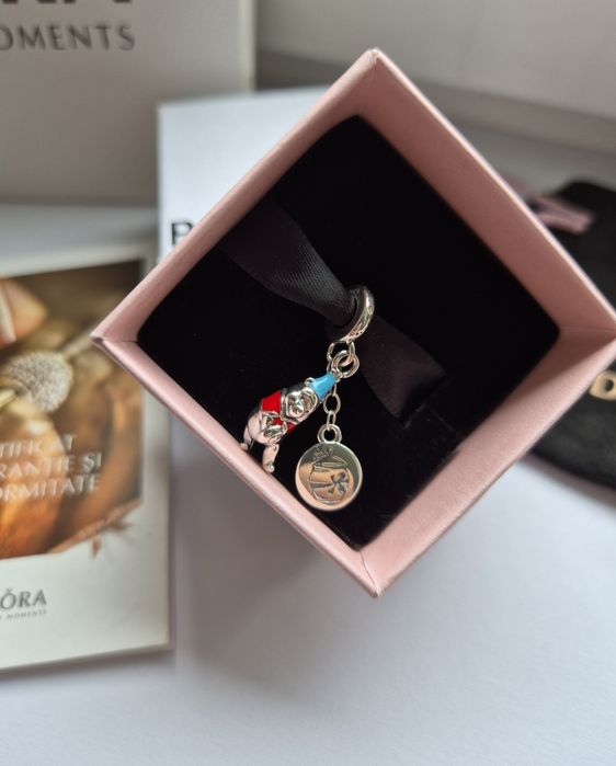 Charmuri si pandantive disney Pisica Marie Stitch Frumoasa si Bestia