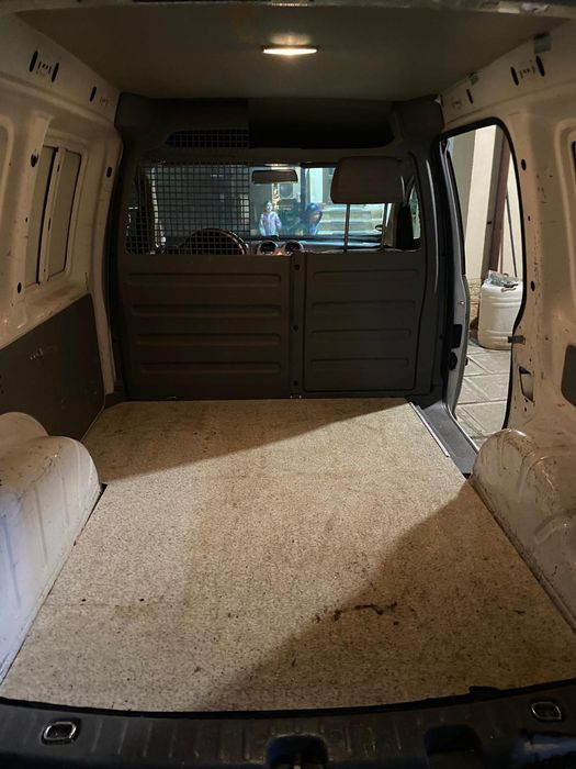 Volkswagen caddy 2.0 sdi 2009