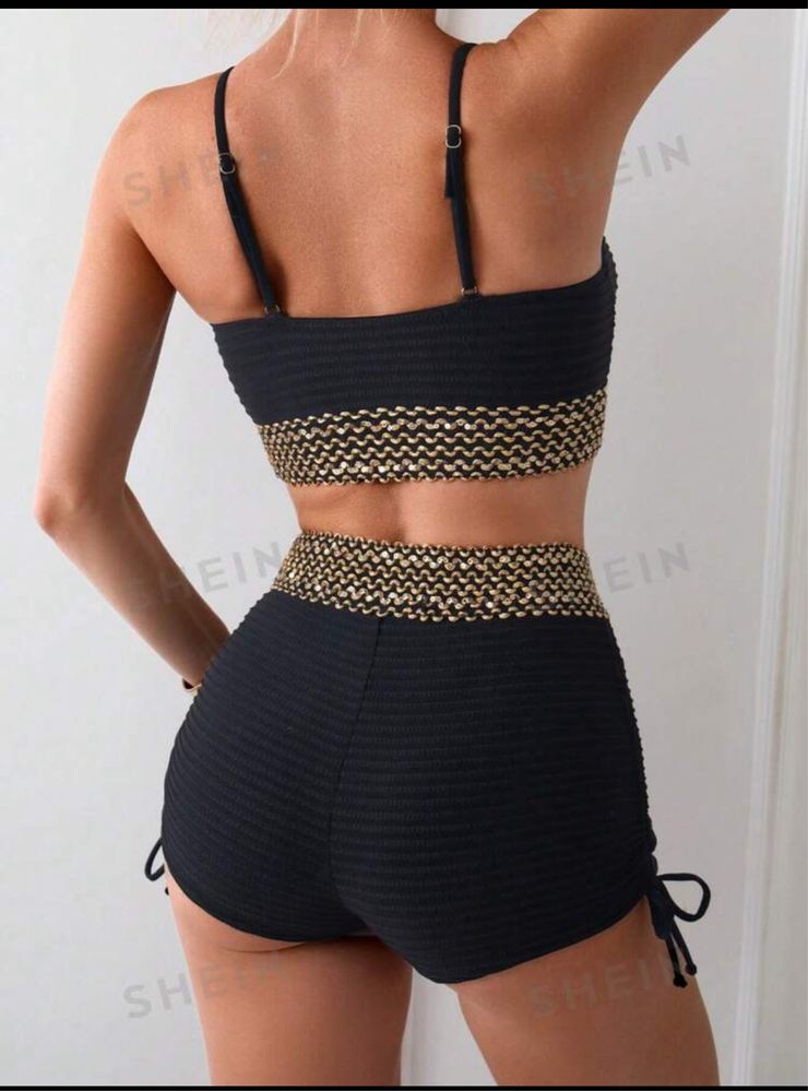 Costum de baie nou, elegant material super