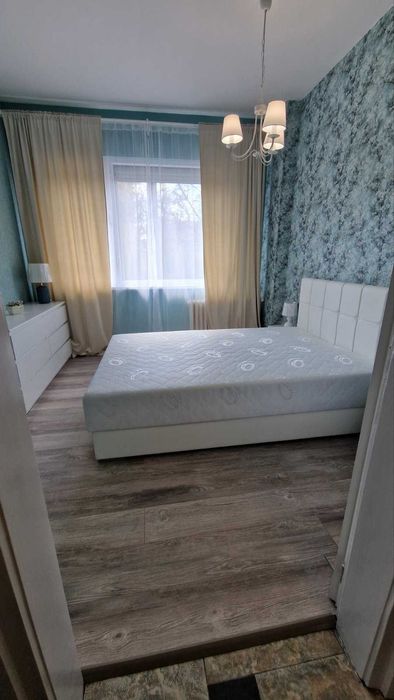 Дава се под наем Тристаен апартамент в София, Борово - 90 кв.м за 325 € - Снимка #2