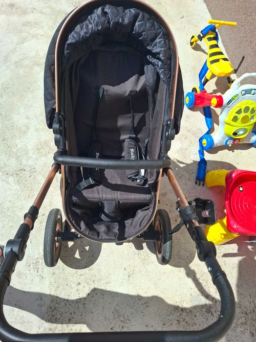 Cărucior Baby Care