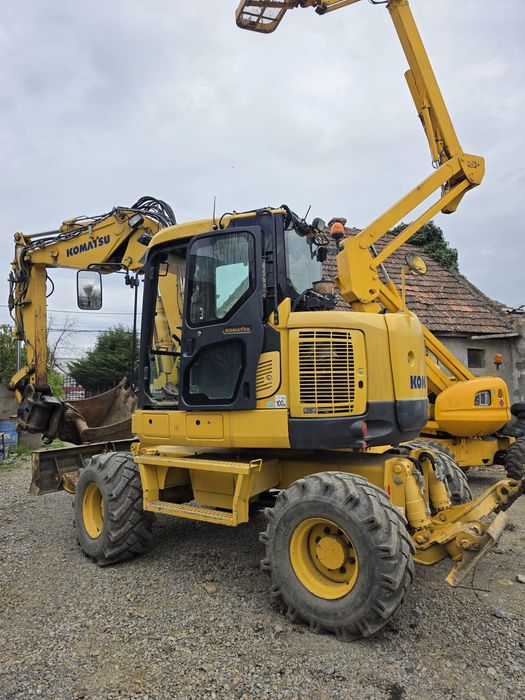 Excavator Komatsu 13.5 tone
