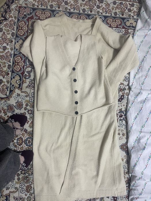 Одежда  б/у продам не дорого