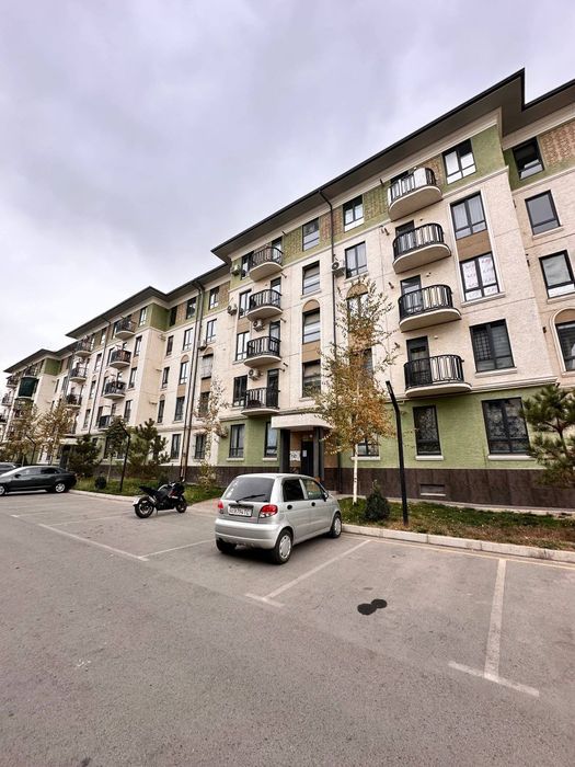 Срочно 1 комнатная метро Алмас ПРОДАЖА ЖК "Ассалом Хаво"