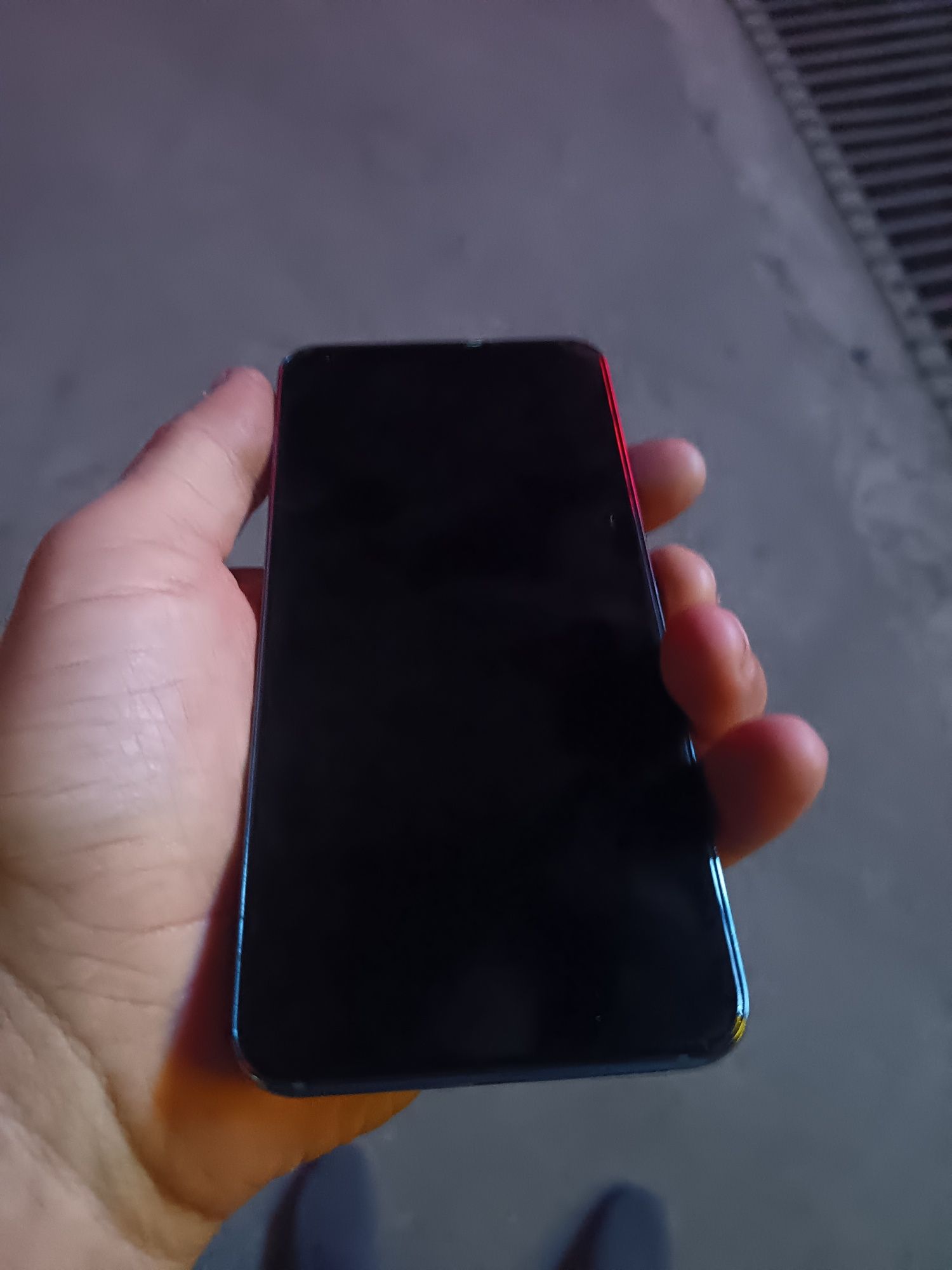 Samsung S22 sotiladi obmen bor