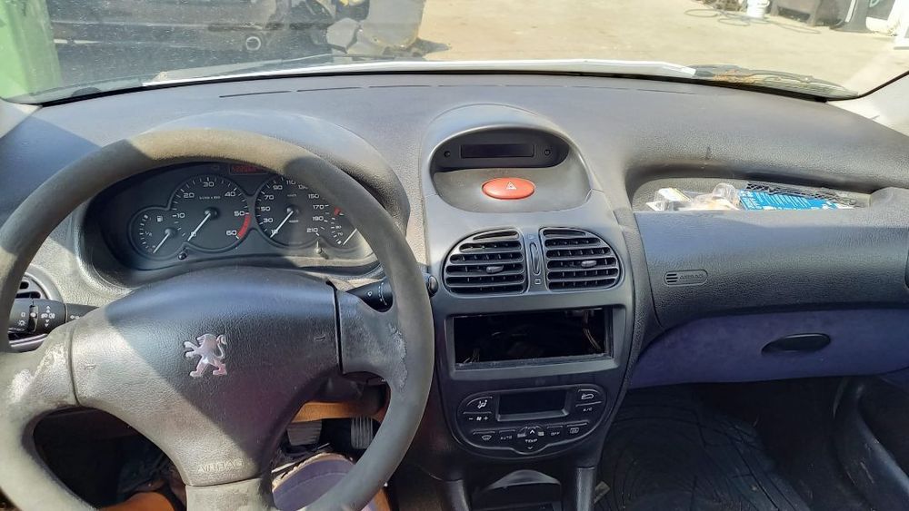 Dezmembrari Peugeot 206 1.4 HDi