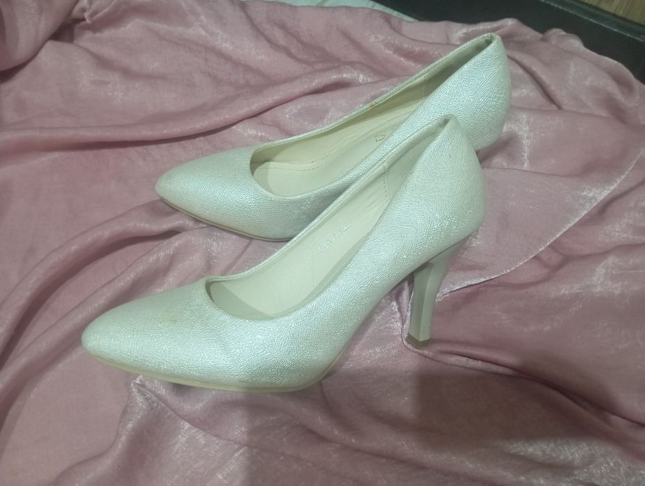 Туфли и школьная балетка