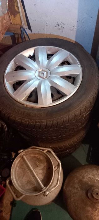 Vand cauciucuri de iarna