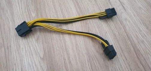 Сплитер/разклонител кабел от PCIE 1х8pin към 2х6+2pin 21см