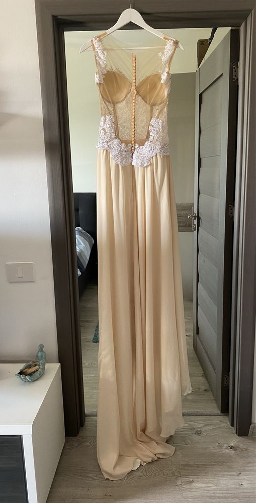 Rochie mireasa tip A, crem, marimea XS/S