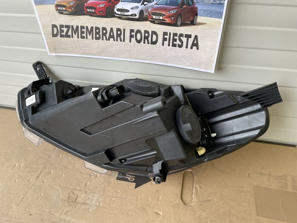 Far Dreapta Ford Fiesta 2018