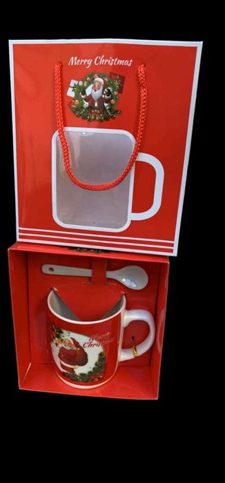 Коледна чаша с лъжичка