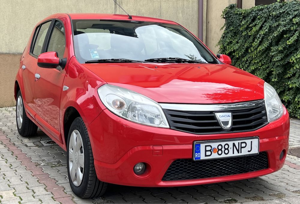 Dacia Logan Sandero 1.6mpi doar 71.000km