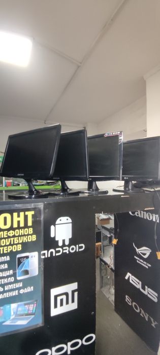 Monitor 17_19 diaganal