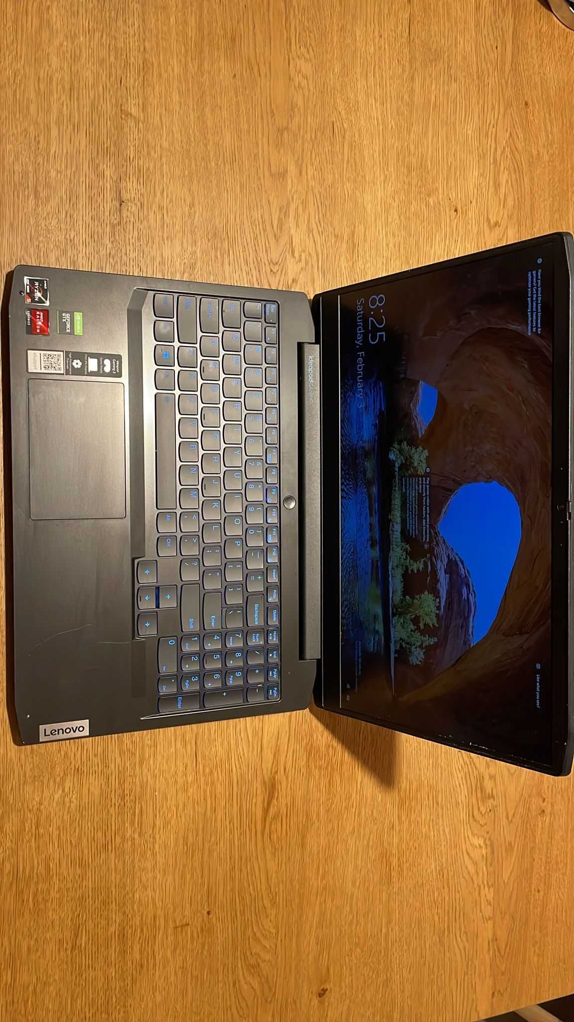 Laptop gaming Lenovo