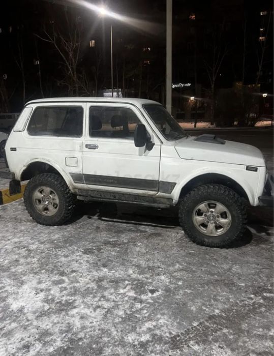 Продам Ниву , сел поехал , сделана спец для бездорожья